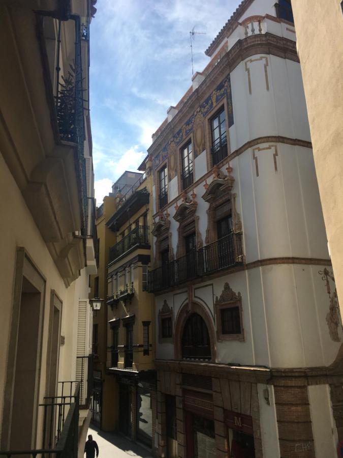 Cathedral Studio, Luxury Studio In Cathedral Area, Parking Optional Sevilha Exterior foto